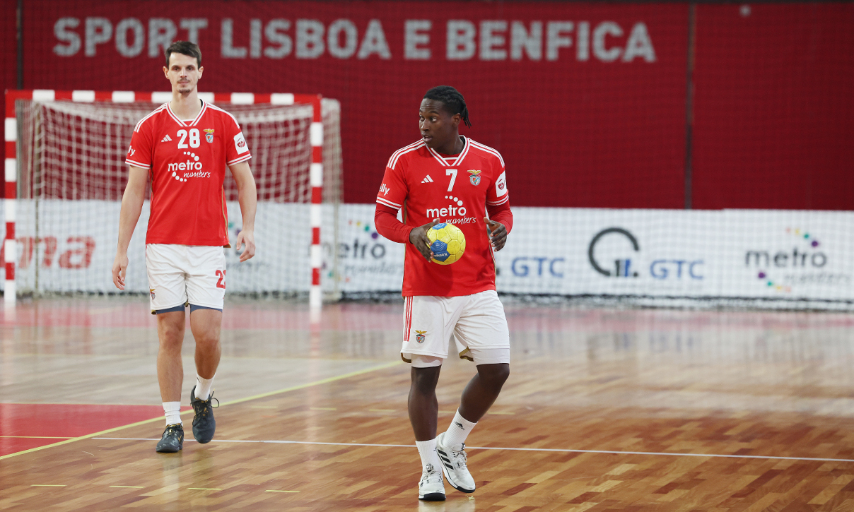 Filip Taleski e Stiven Valencia