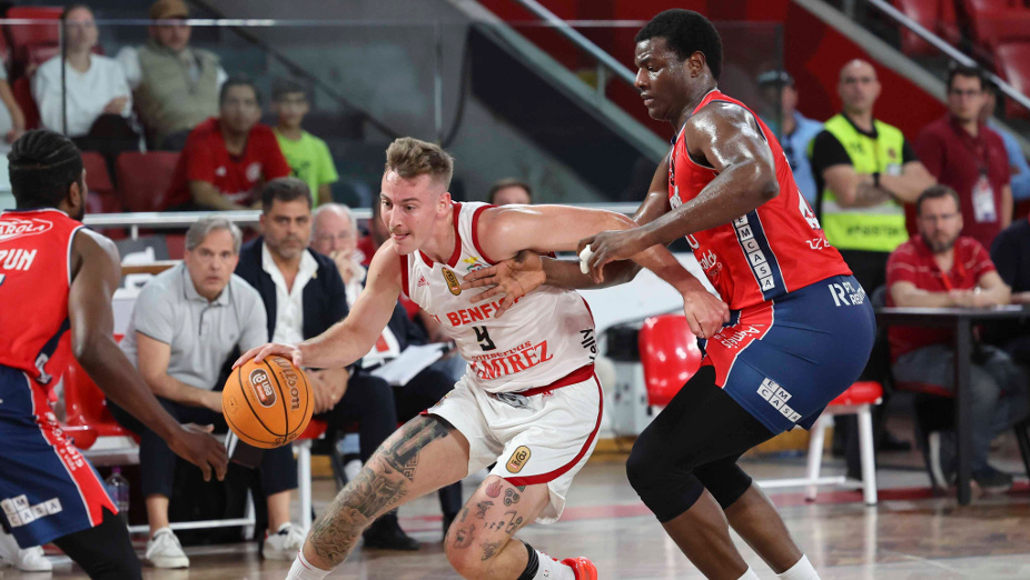 Benfica-Oliveirense