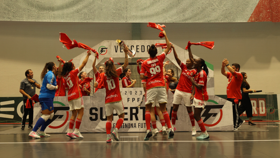 Benfica Nun'Álvares Supertaça Futsal Feminino SL Benfica Benfica Nun'Álvares Supertaça Futsal Feminino SL Benfica