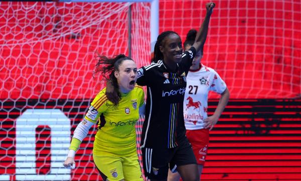 Ana Catarina and Janice