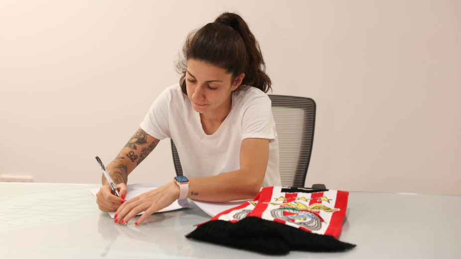 Sara Ferreira