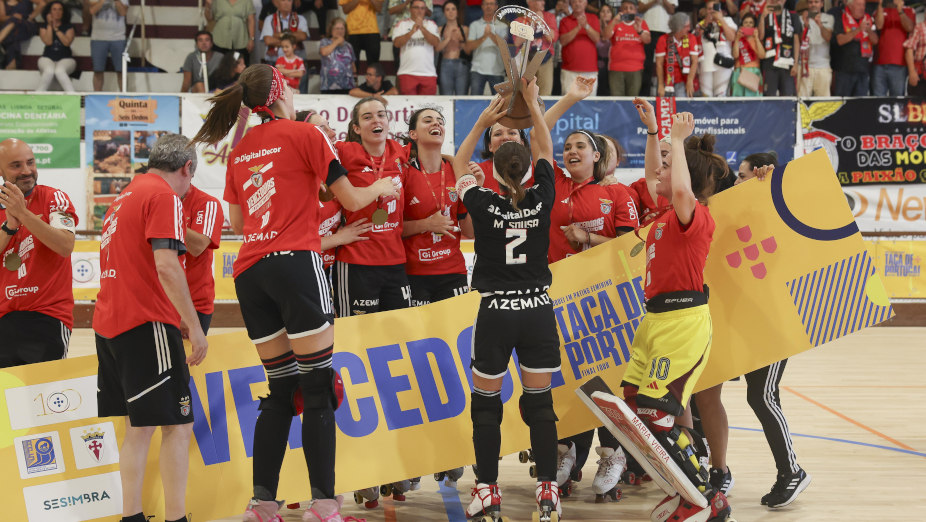 Equipa feminina de hóquei em patins