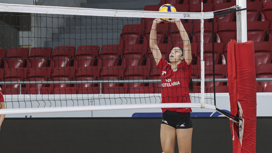 Equipa feminina de voleibol do Benfica