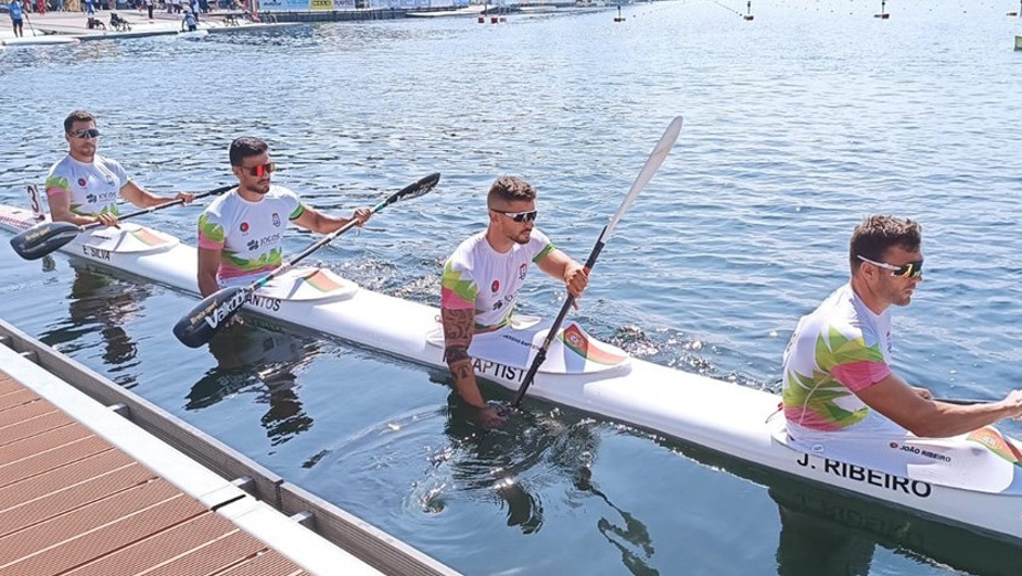 João Ribeiro e Messias Baptista na equipa de K4 500 metros masculina