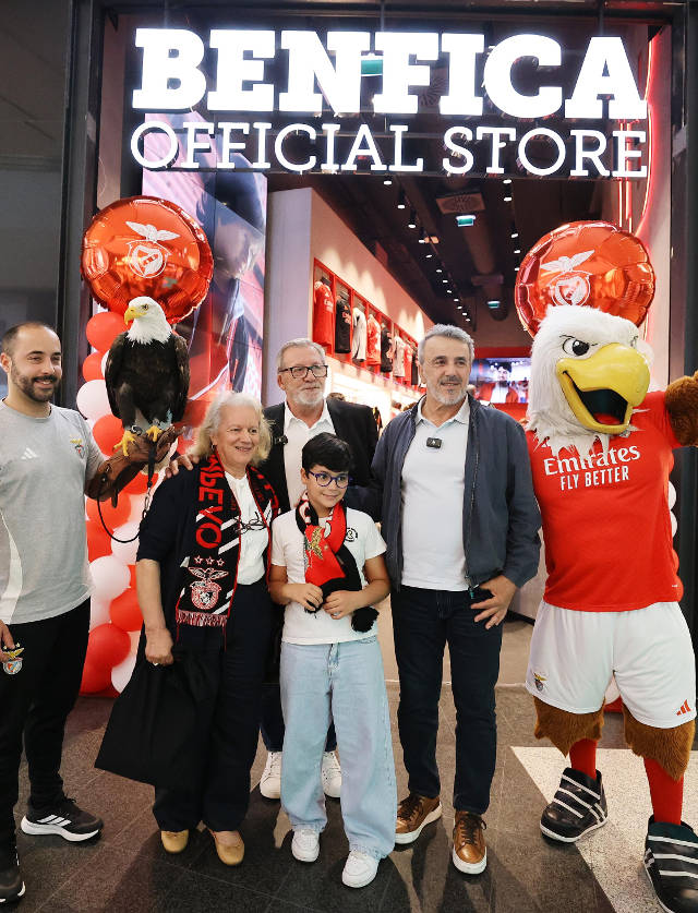 Carlos Manuel et Diamantino pr&#233;sents &#224; l&#39;ouverture officielle