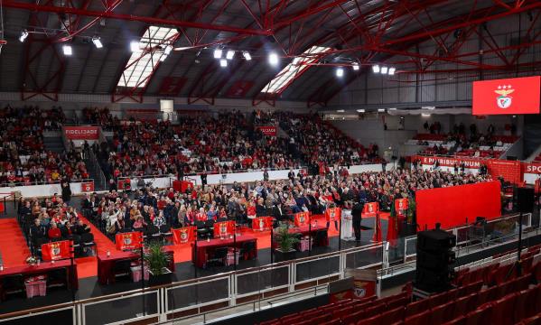 Pavilh&#227;o Fidelidade no decurso da cerim&#243;nia de entrega dos An&#233;is de Platina e Emblemas de Dedica&#231;&#227;o