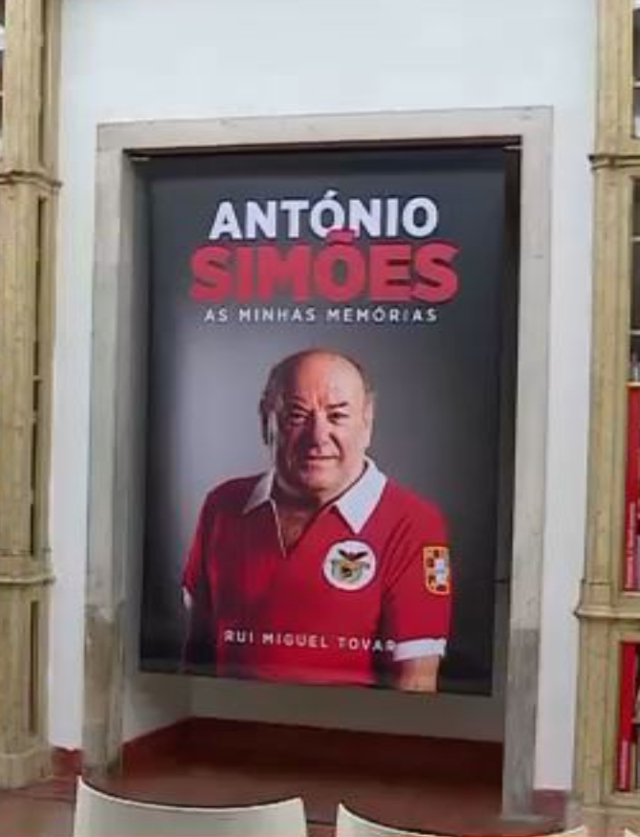 Simões