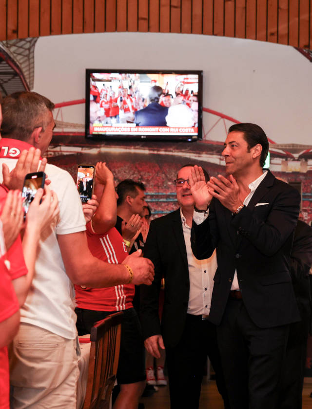 Presidente Rui Costa na Casa Benfica Romont