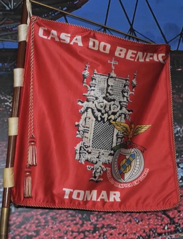 H&#225; 70 anos que a bandeira da Casa do Benfica segue bem erguida nos c&#233;us de Tomar