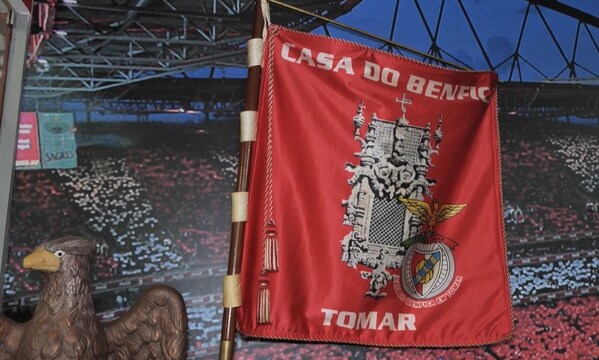 H&#225; 70 anos que a bandeira da Casa do Benfica segue bem erguida nos c&#233;us de Tomar