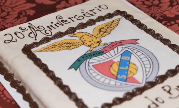Bolo do 20.&#186; anivers&#225;rio da Casa Benfica Vizela