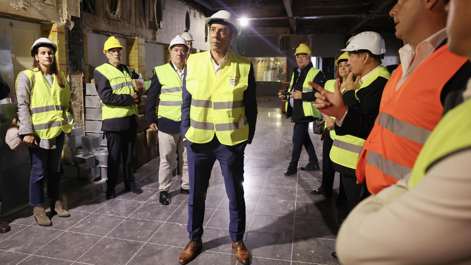Visita às obras de requalificação da antiga sede do Clube