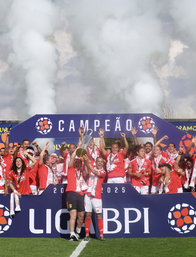 O Benfica conquistou o 5.&#186; t&#237;tulo nacional consecutivo