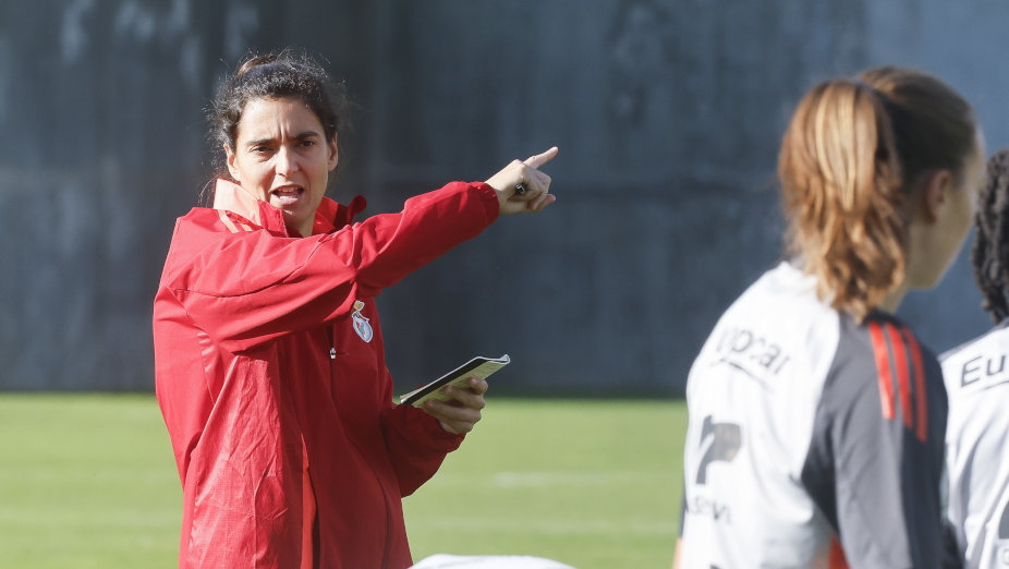 Treino da equipa feminina de futebol