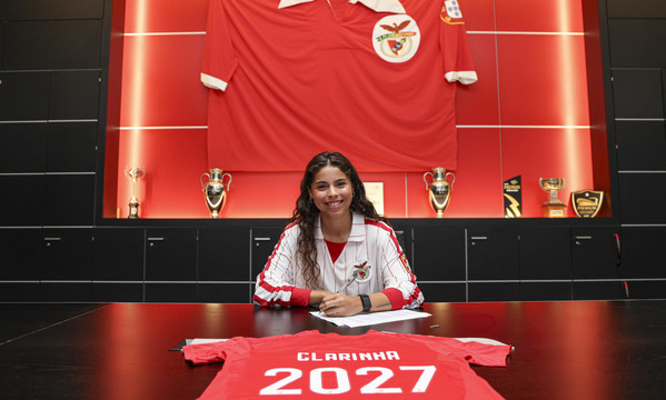 Ana Clara Oliveira