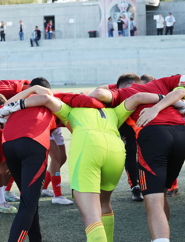 Futebol feminino forma&#231;&#227;o