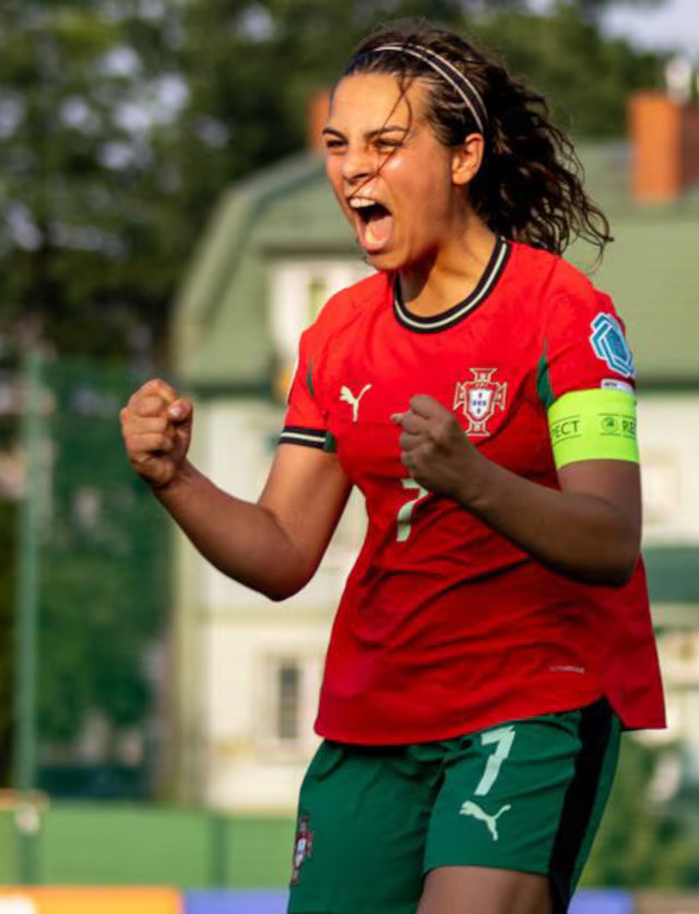Marta Gago anotou um golo