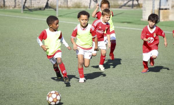 Futebol forma&#231;&#227;o