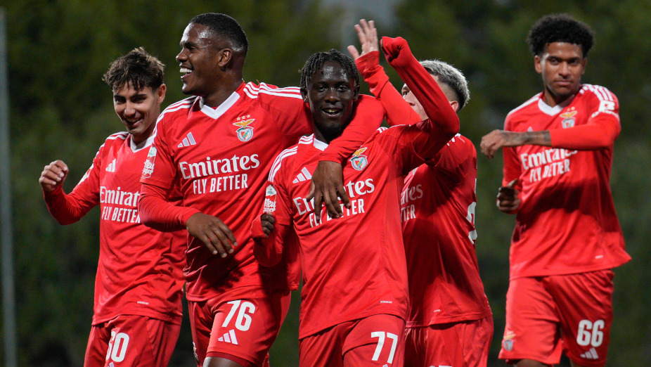 Benfica B-Leixõess