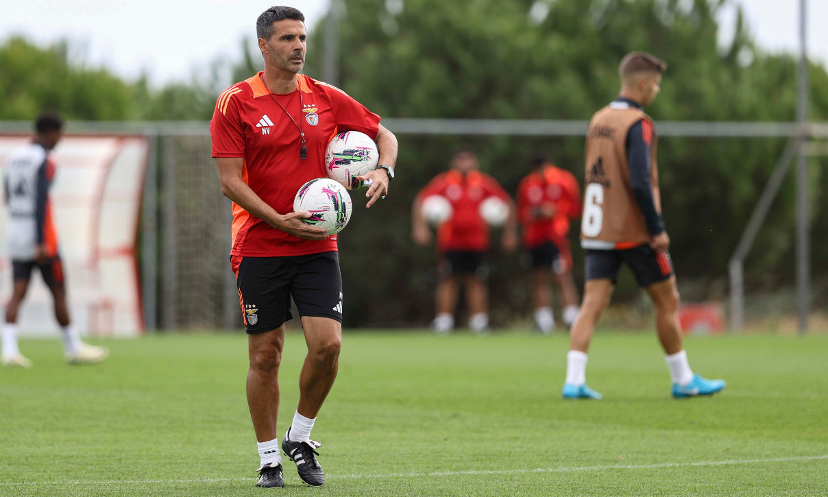Antevisão Paços-Benfica B