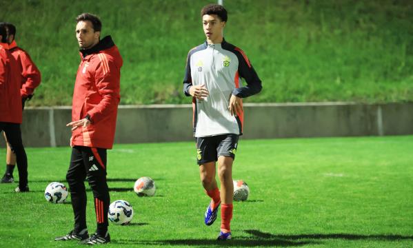 Futebol forma&#231;&#227;o