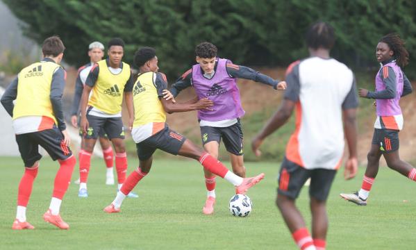 Futebol forma&#231;&#227;o