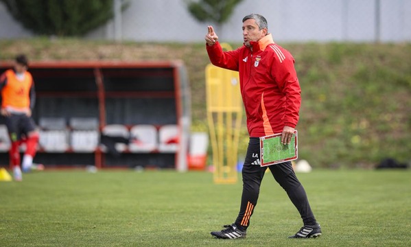 Futebol forma&#231;&#227;o
