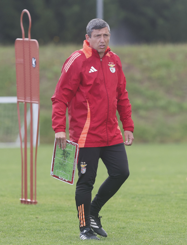 Futebol forma&#231;&#227;o