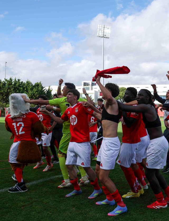 Futebol forma&#231;&#227;o