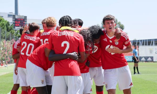 Festejos do Benfica no d&#233;rbi