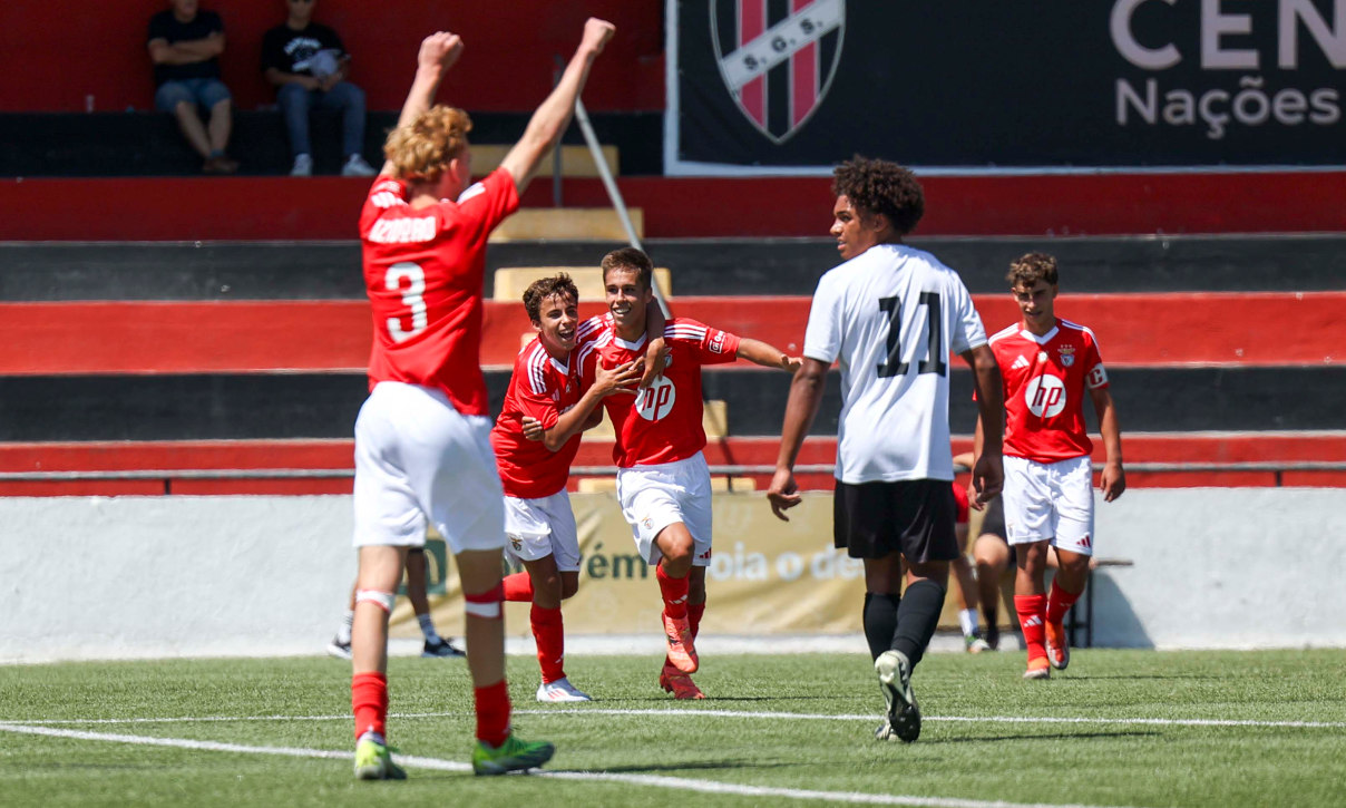 Sacavenense-Benfica
