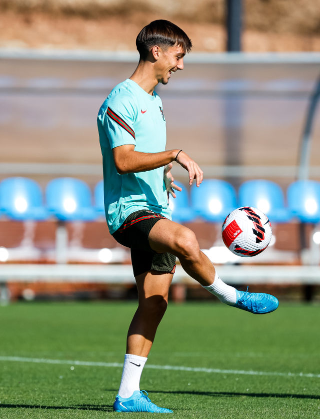Aguias nas selecoes nacionais Sub-16 e Sub-17