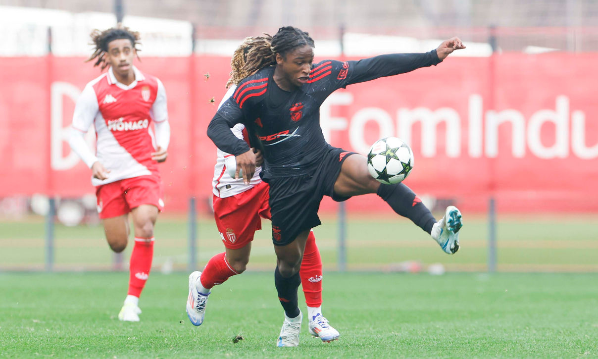 Ivan Lima no Mónaco-Benfica da Youth League