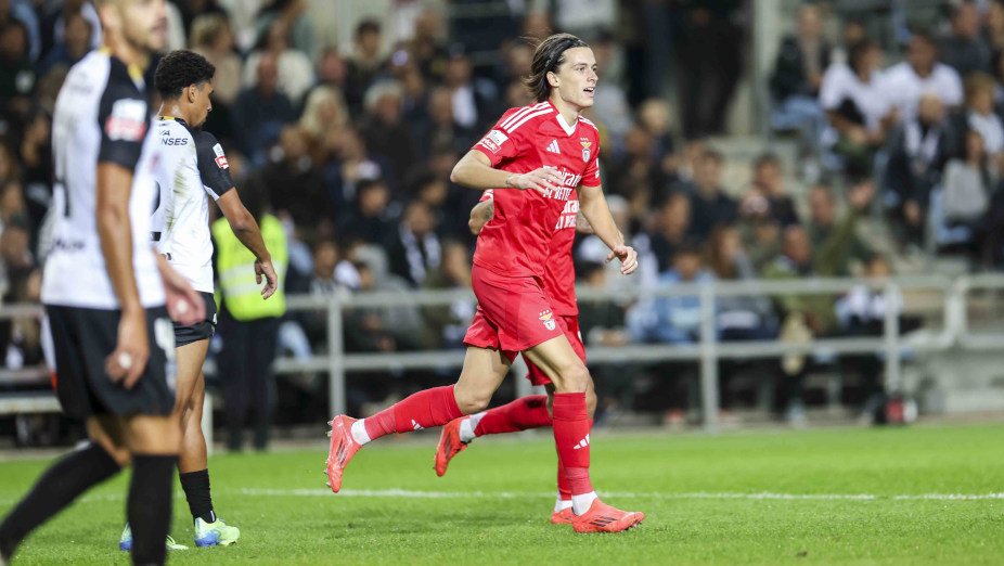 Farense-Benfica