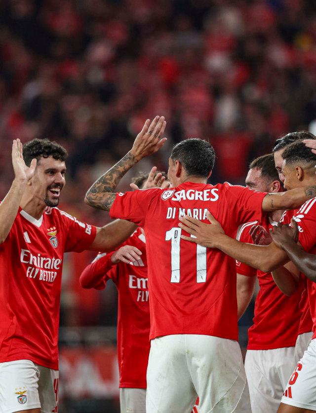 Festejos do Benfica no cl&#225;ssico