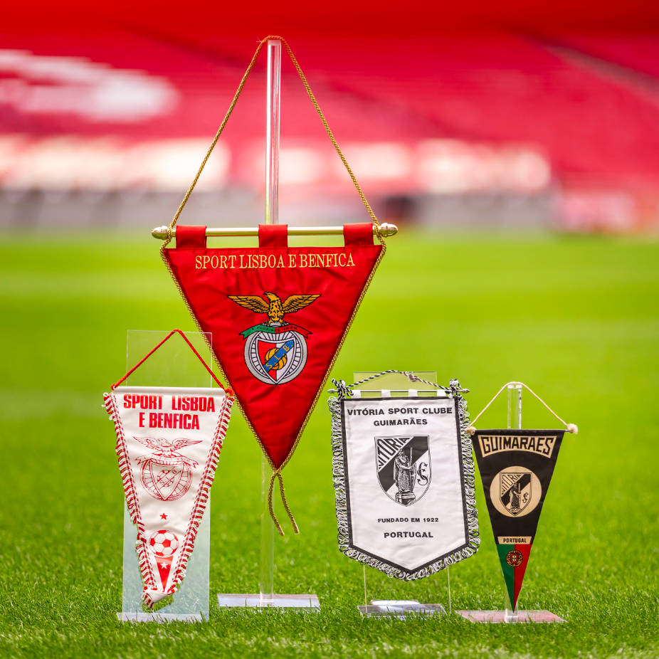 Galhardetes do Benfica e do Vitória SC