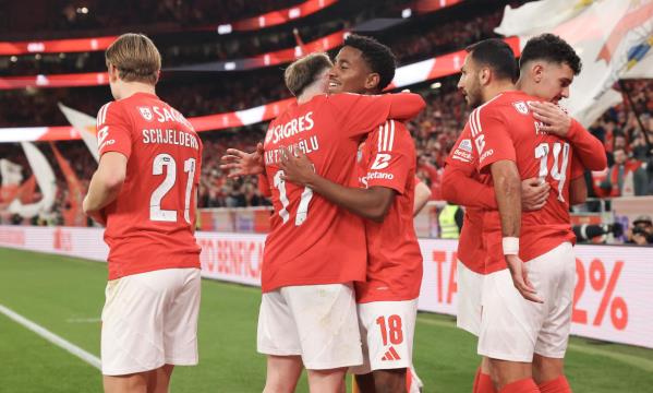 Festejo dos jogadores do Benfica
