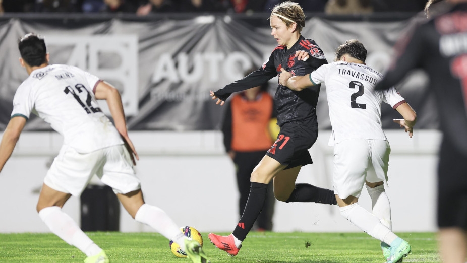 Estrela da Amadora-Benfica