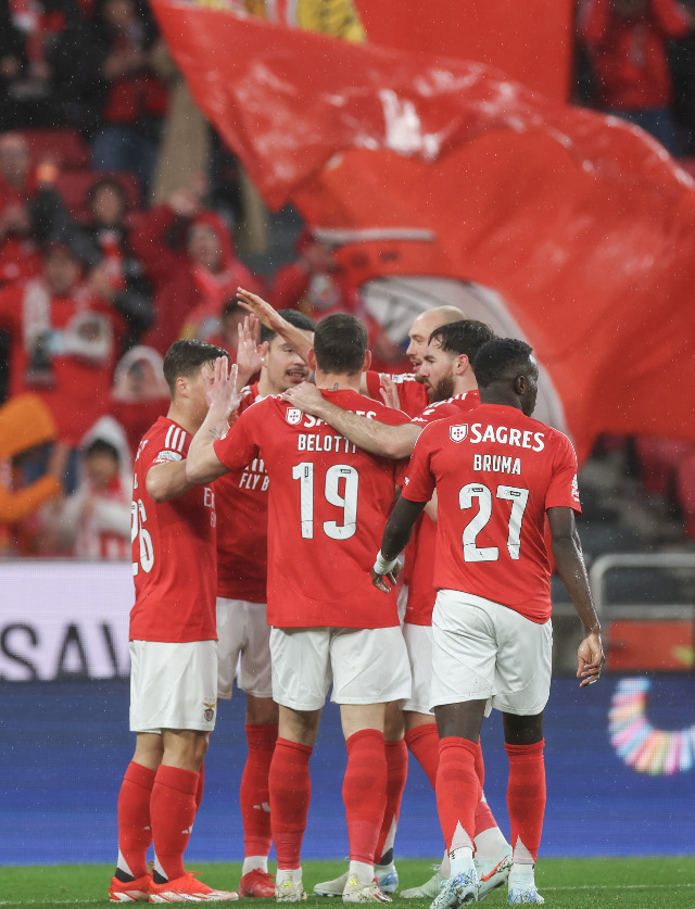 Festejo dos jogadores do Benfica