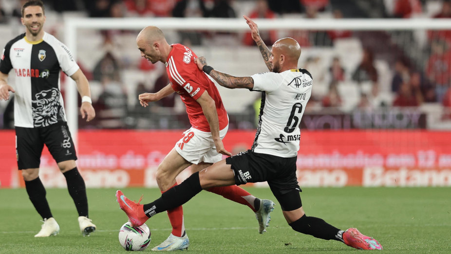 Benfica-Farense