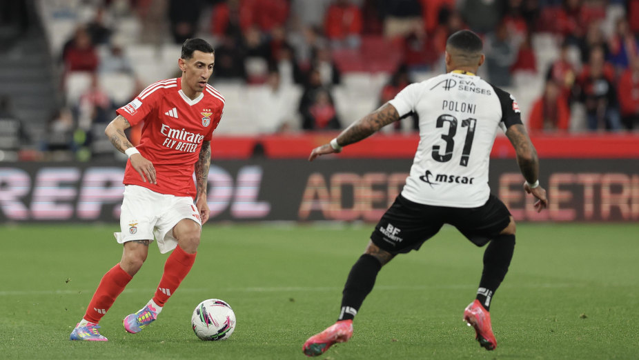 Benfica-Farense