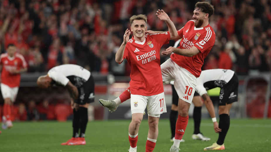 Benfica-Farense