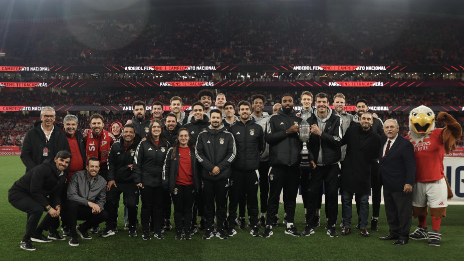 Benfica-Farense