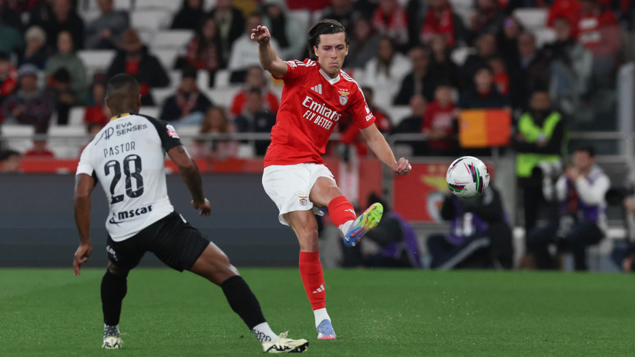 Benfica-Farense