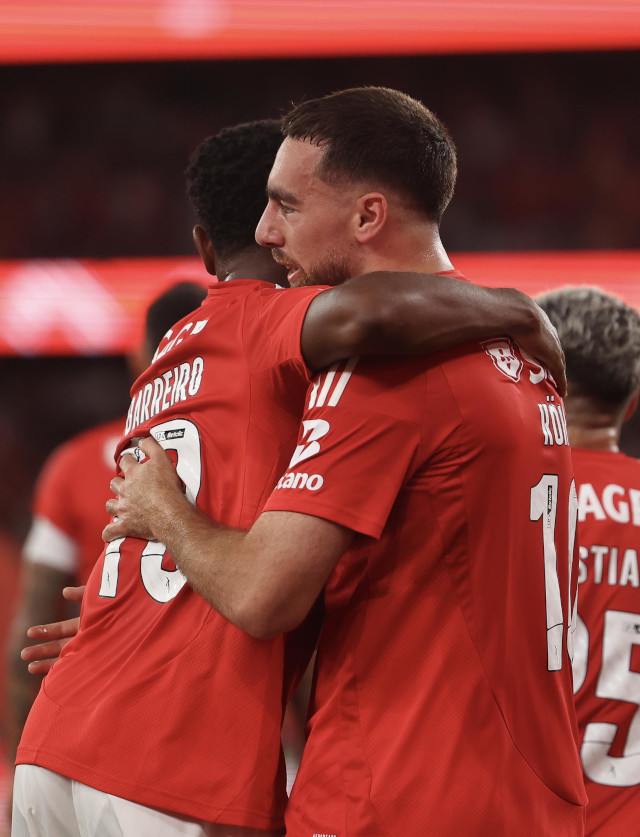 Festejos do golo de K&#246;kc&#252;