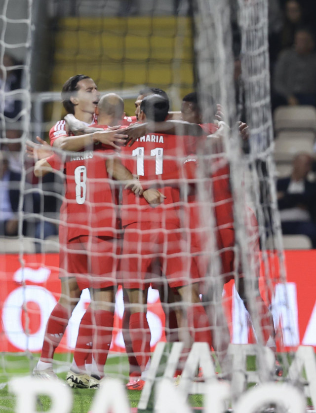 Festejos da equipa no Bessa