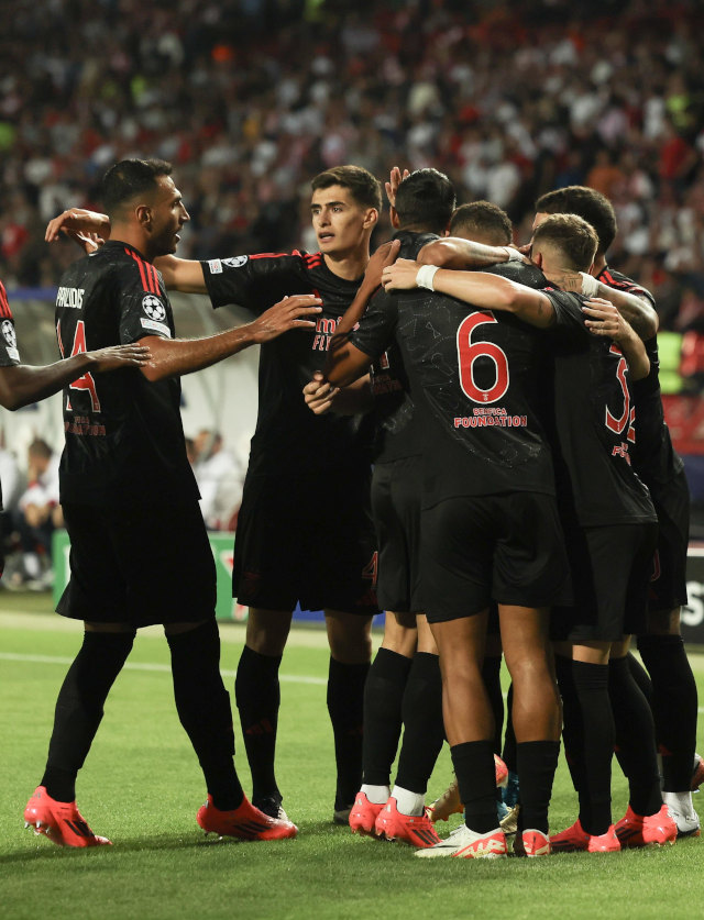 O festejo dos jogadores do Benfica