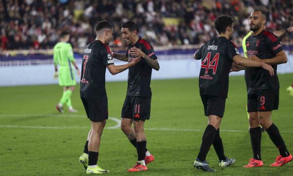Festejos dos jogadores do Benfica