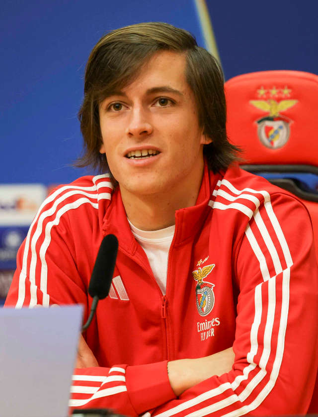 &#193;lvaro Carreras