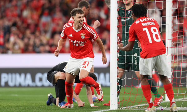 Bajrami estreou-se a marcar pela equipa principal do Benfica